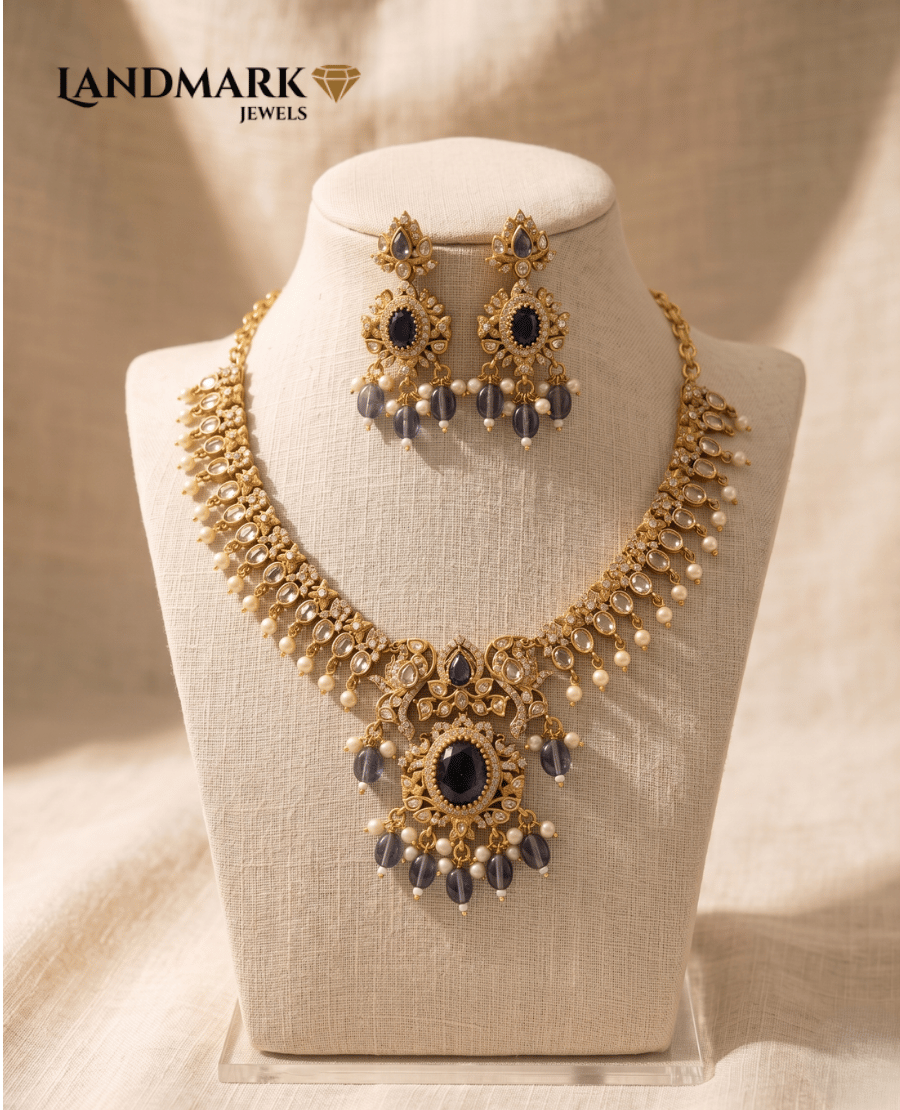 antique-gold-plated-emerald-pearl-choker-set-with-matching-earrings